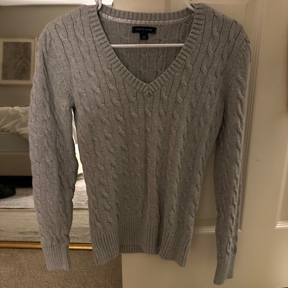 Tommy Hilfiger sweater
Perfect condition